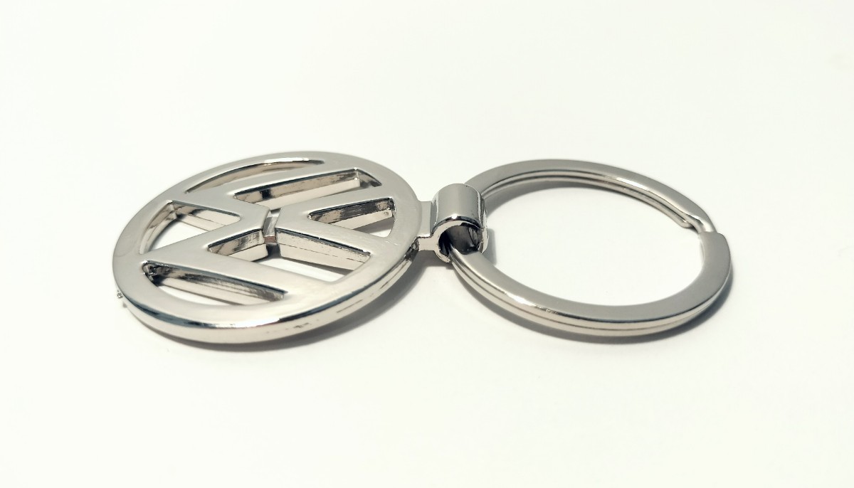 フォルクス　ワーゲン　3D 立体　キーホルダー　シルバー　エンブレム　キーケース　キーリング　Volkswagen_画像2