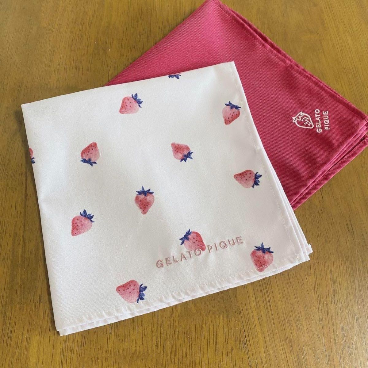 新品】ジェラートピケ ランチクロス ランチョンマット いちご 2 新品】ジェラートピケ ランチクロス ランチョンマット いちご 2