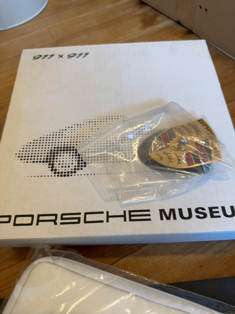 1000円スタート売り切り ポルシェ porsche ノベルティなどセット　ポルシェ・ボクスター 981 911送料込み_画像5