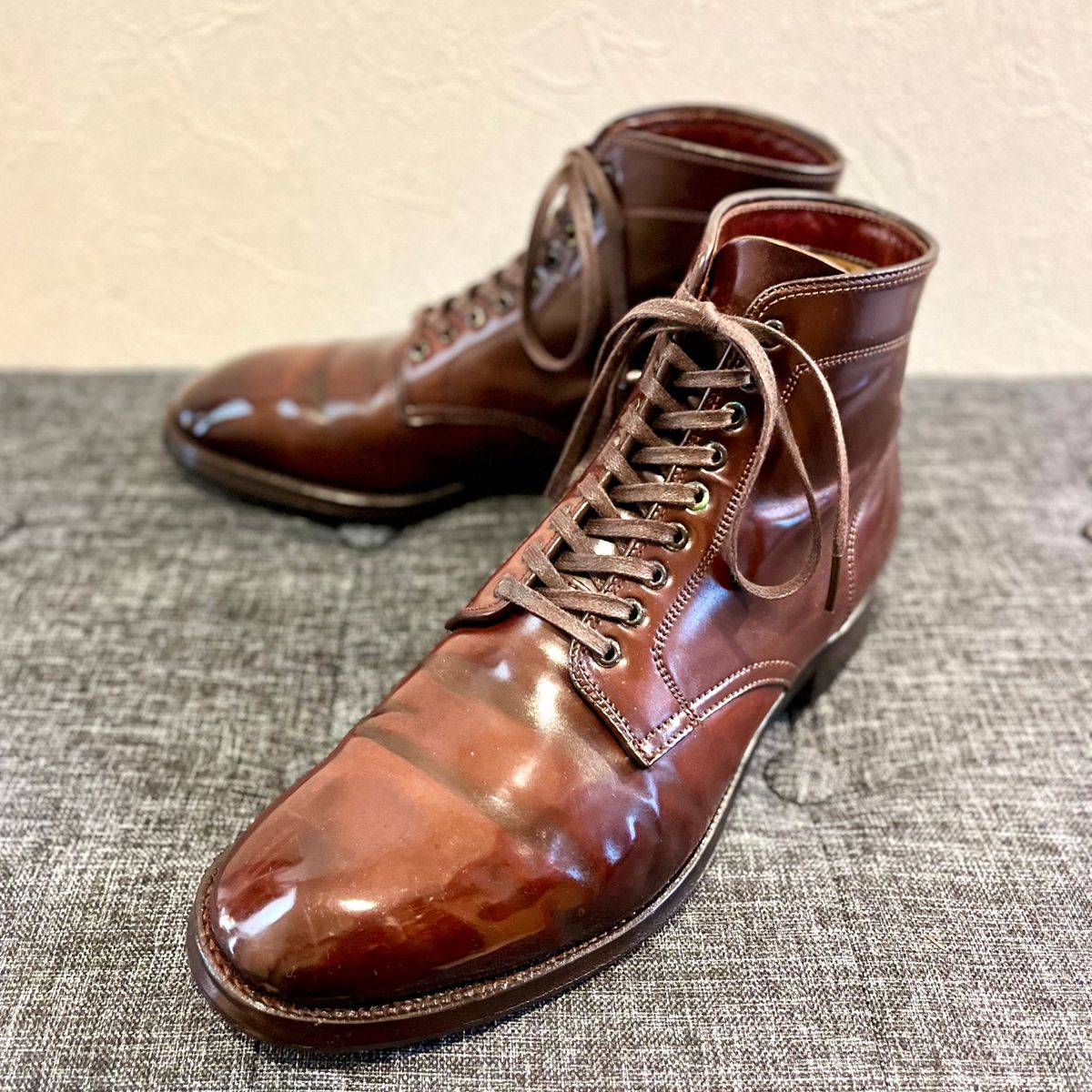 希少な逸品】名門《Alden》45610コードバン9ホールブーツ 7D 希少な逸品】名門《Alden》45610コードバン9ホールブーツ 7D