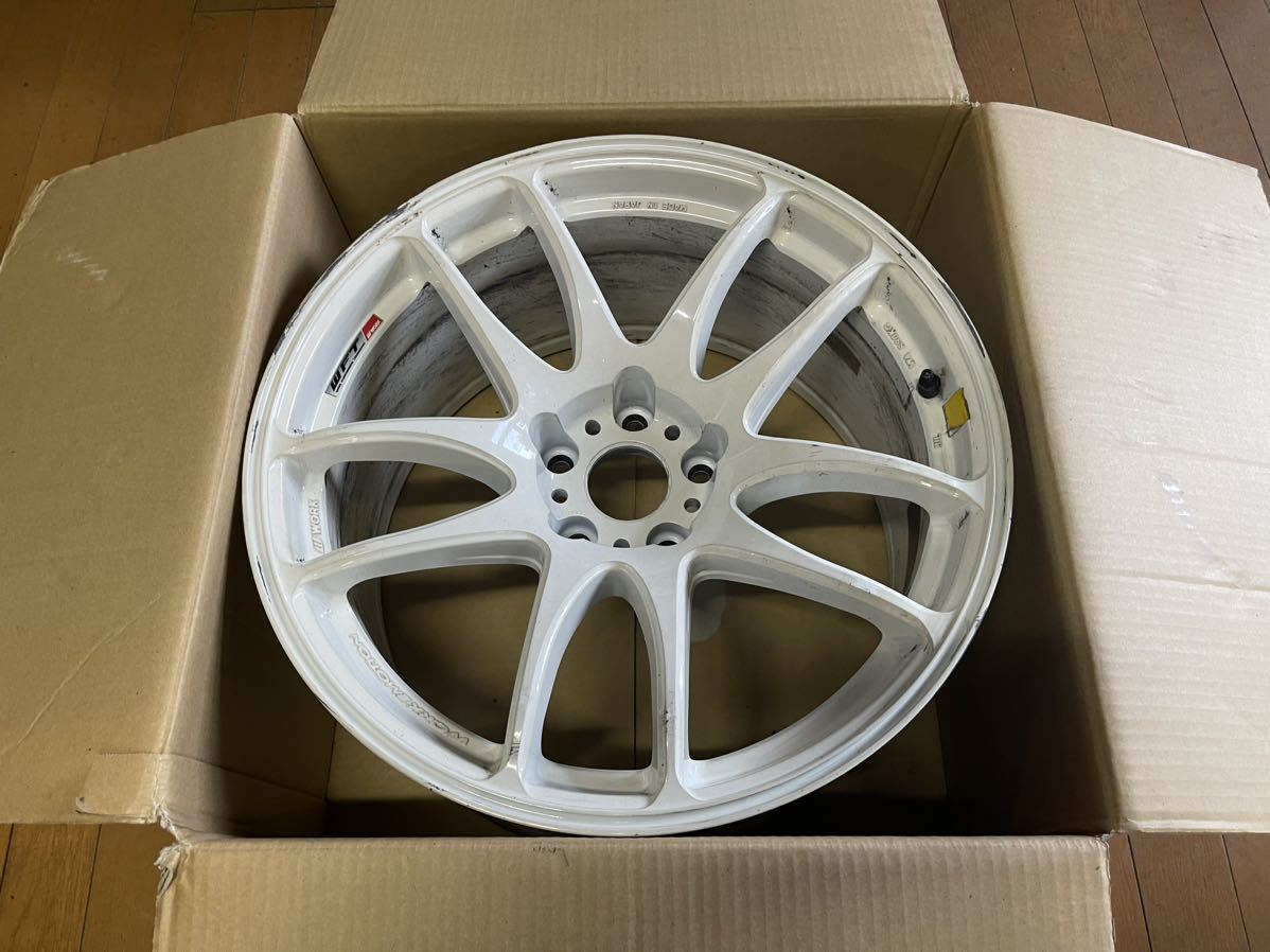 WORK EMOTION kiwami 極 white 18インチ 9.5J +12 　5Ｈ/114.3 　ワーク　エモーション_画像1