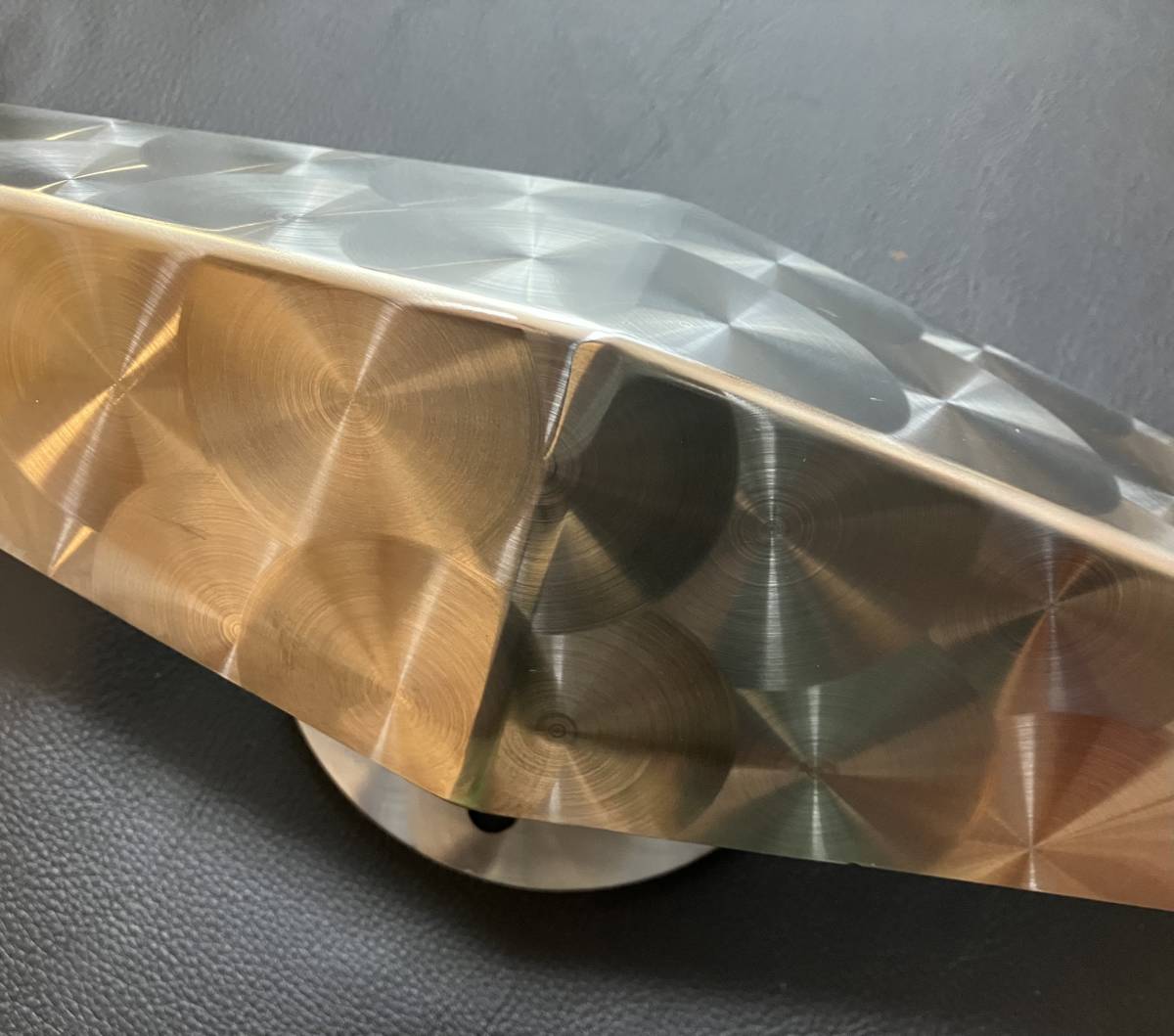 ウロコステンレス製 22 5インチ大型車用 うろこ一文字ホイール ウロコステンレス製 22 5インチ大型車用 うろこ一文字ホイール