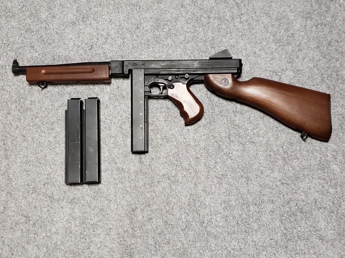 東京マルイ トンプソンM1A1電動ガン-