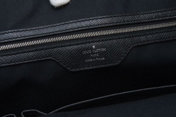 【極美品】 ルイヴィトン Louis Vuitton タイガ アレクサンダー ノワール ビジネスバッグ ブリーフケース メンズ 定価約29万_画像10