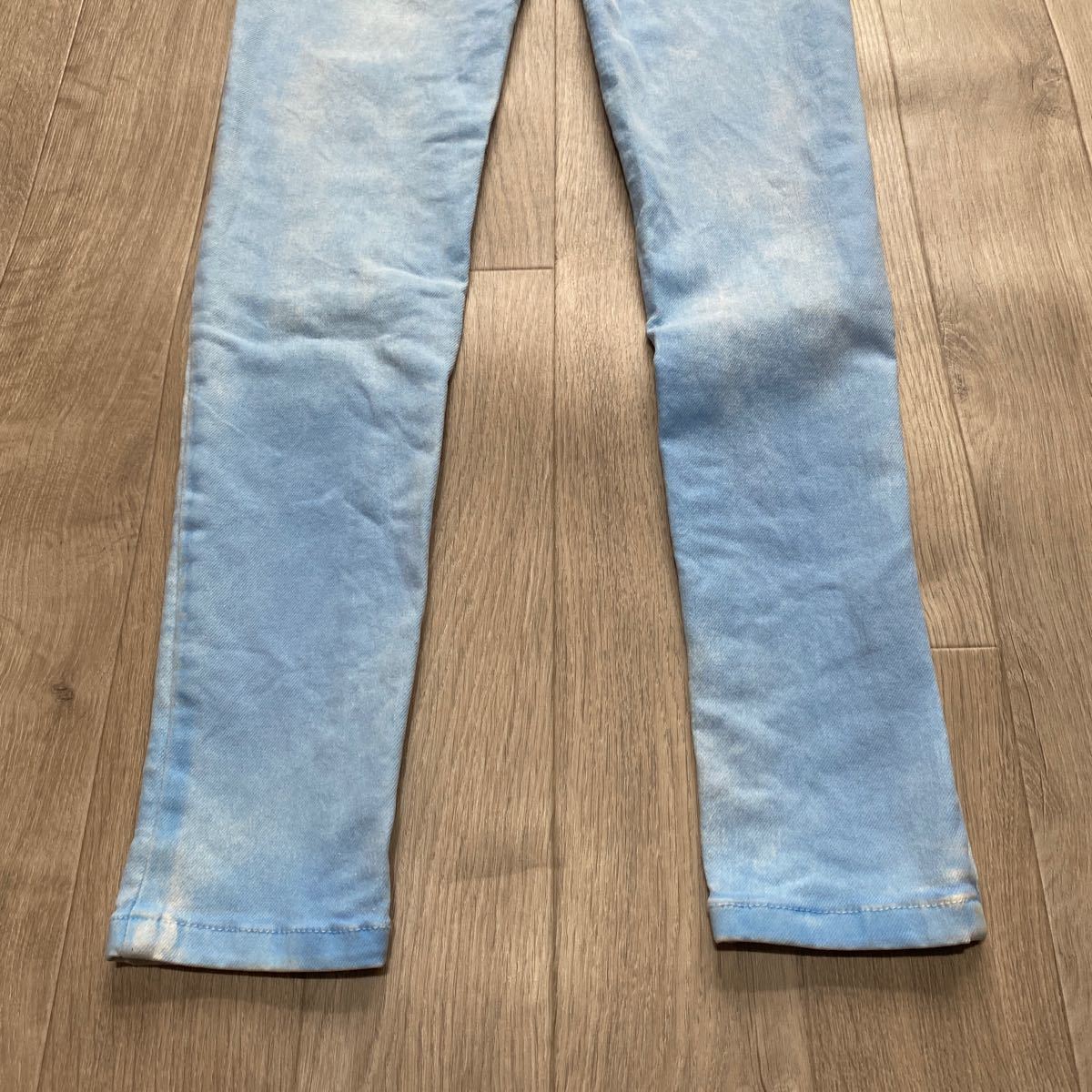 送料無料 古着カラーパンツ【Levi's legging W26×L30】