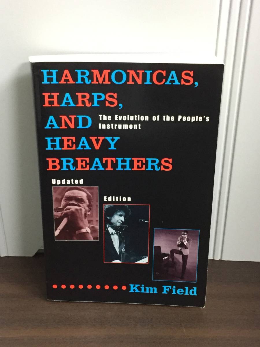 英語洋書　ハーモニカ・ハープ　Harmonicas, Harps and Heavy Breathers　DB23_画像1
