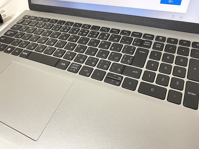 送料無料□美品 DELL ノートパソコン Inspiron 15 3525 AMD Ryzen 5