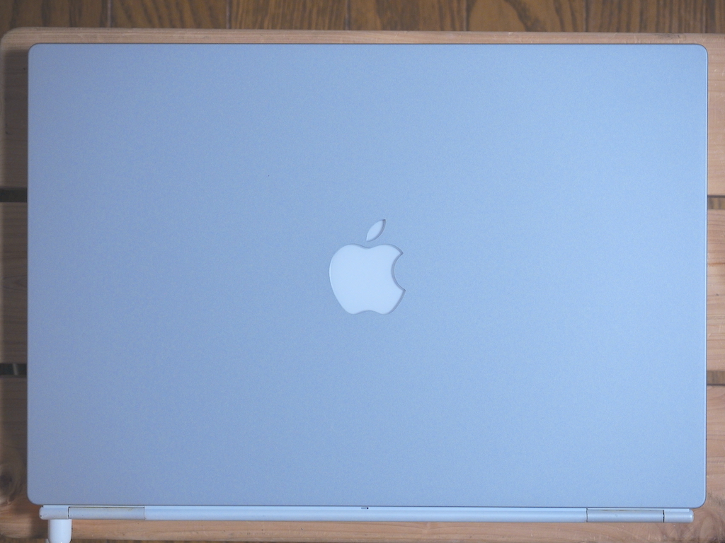 Apple PowerBook G4 Titanium 1GHz 最終モデル かなり難あり品_画像4