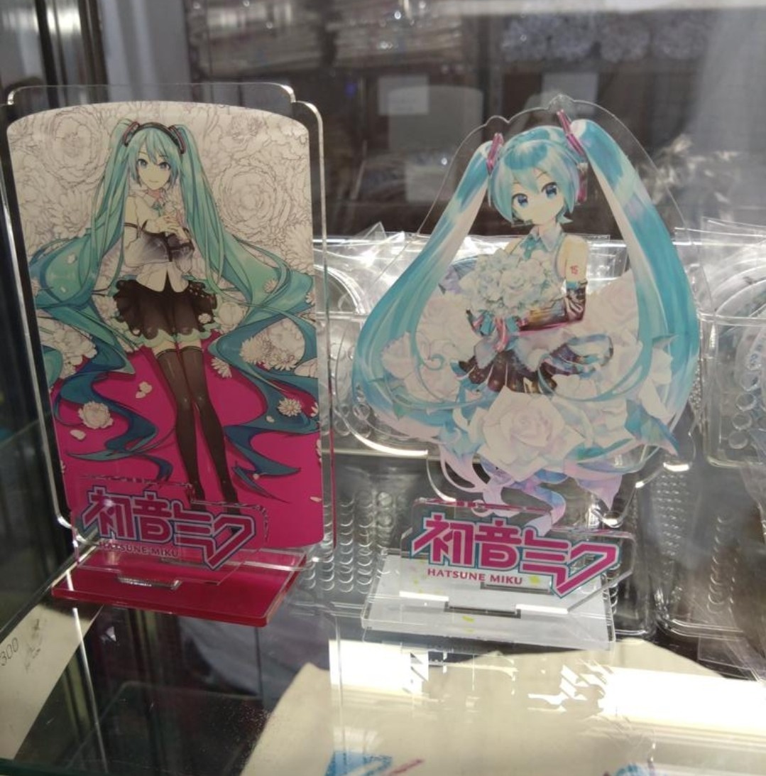 KEI アクリルスタンド アクスタ TABLOID MIKU タブロイドミク 初音ミク マジカルミライ2023 報知エンターテインメントマーケット 報知新聞_画像2