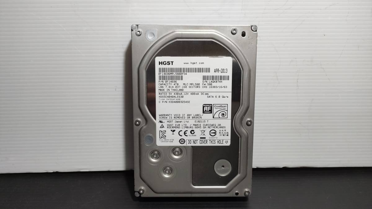 【状態・正常】 送料込み 中古 HITACHI HGST HDS5C4040ALE630 3.5インチ 4TB SATA HDD_画像1