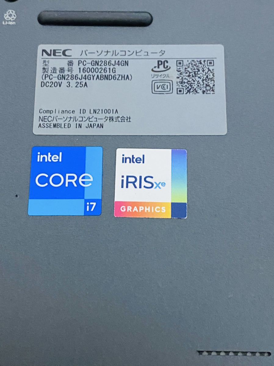 【美品】NEC LAVIE Pro Mobile GN286 IPS 13.3インチ 2022年 Core i7 1165G7 2.8GHz メモリー16GB NVME SSD 1TB, Windows 11 pro MS Office_画像7