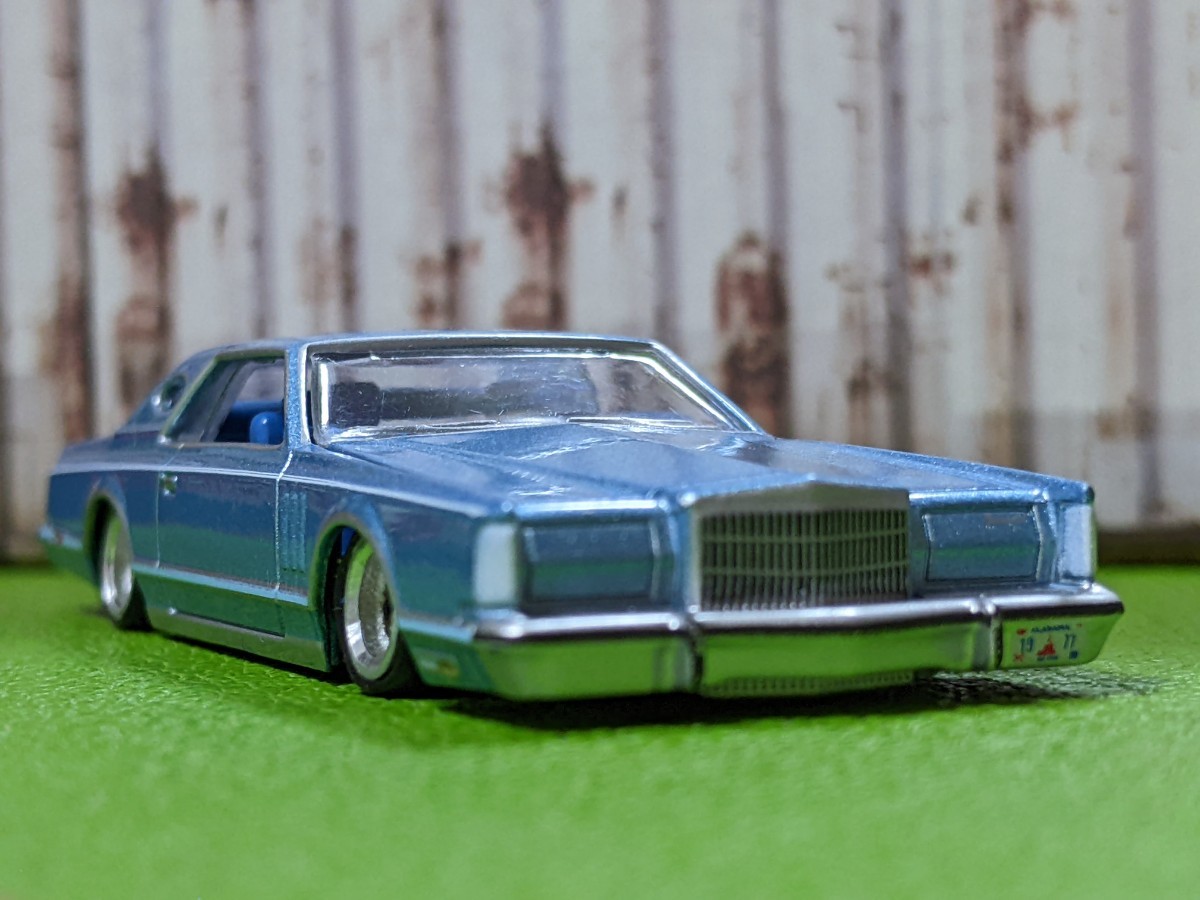 *1/64 размер Lincoln Continental модифицировано глубокий обод, низкая подвеска,* кроме того различный выставляется! (