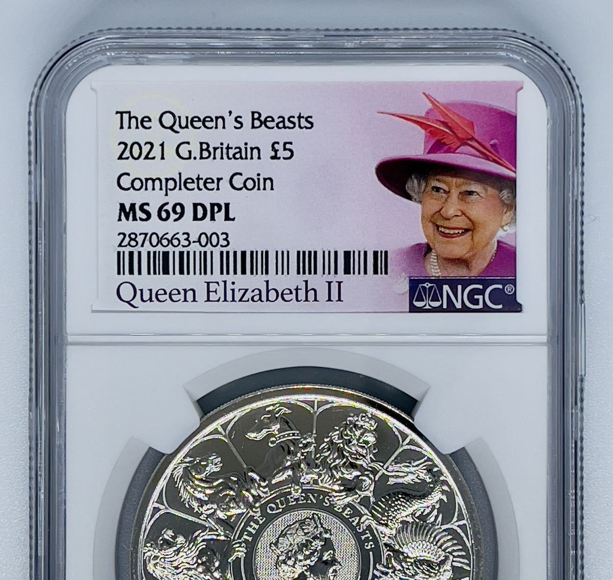 【準最高鑑定】2021年 クイーンズビースト イギリス ロイヤルミント 5ポンド コイン NGC BU エリザベス女王 銀貨 コンプリーター イギリス_画像2