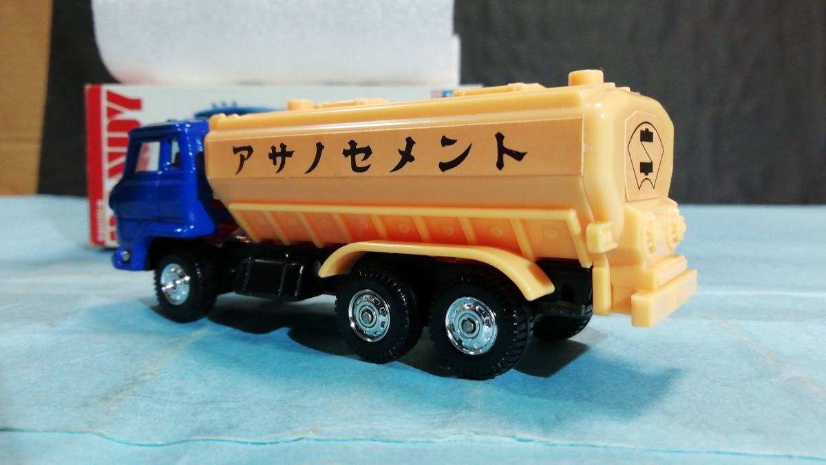 トミカダンディー日野バラセメント運搬車_画像5