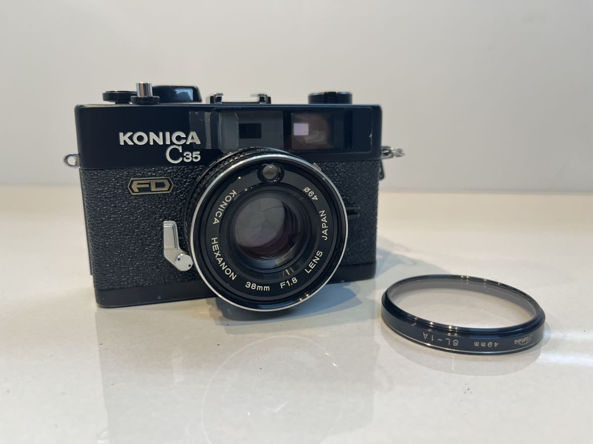 高評価のクリスマスプレゼント FD C35 KONICA フィルムカメラ 38mm
