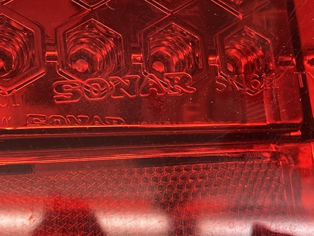 社外LEDテール SONAR NCP30 NCP31 NCP35 bB LED テールライト テールランプ 左右 SK1611 点灯OK 紅白テール_画像7