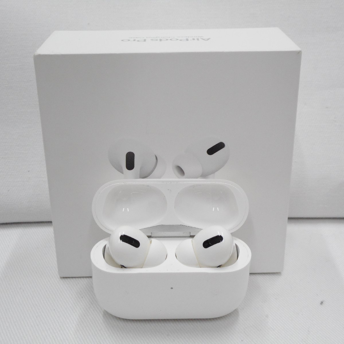 Ts48549-6 Apple ワイヤレスイヤホン AirPods Pro MWP22J/A ジャンク_画像1