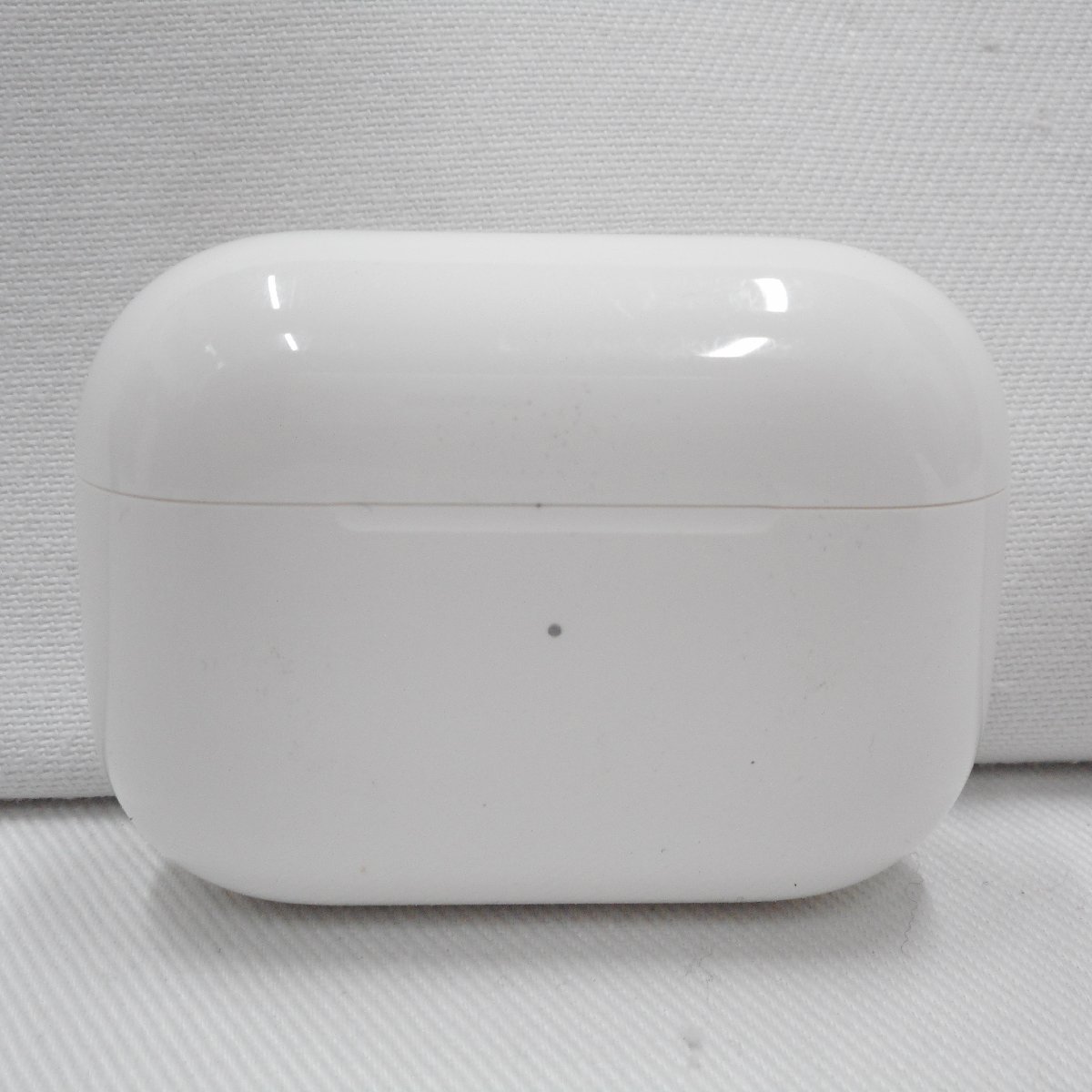 Ts48549-6 Apple ワイヤレスイヤホン AirPods Pro MWP22J/A ジャンク_画像2