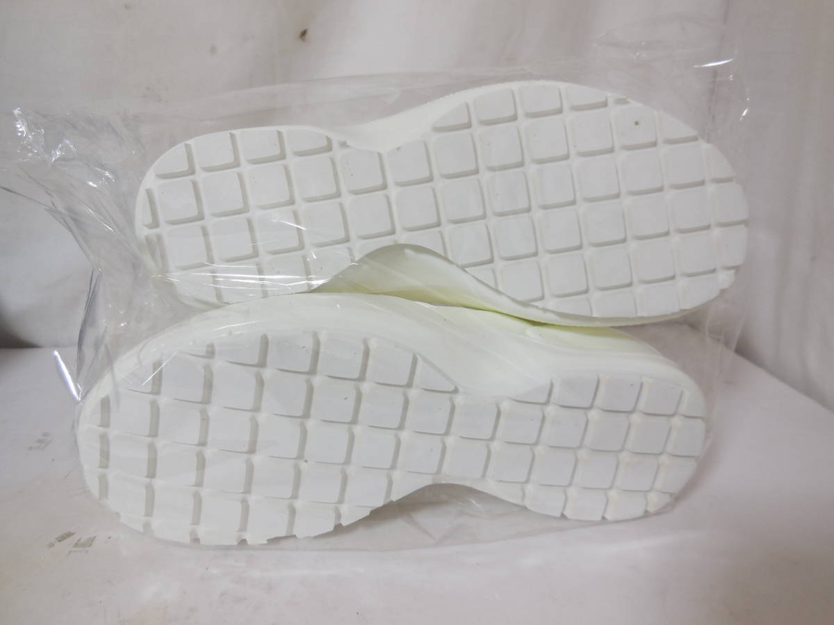 * unused * unopened goods .. rubber she unknown to sneakers α-7000 22.5cm white oil resistant .