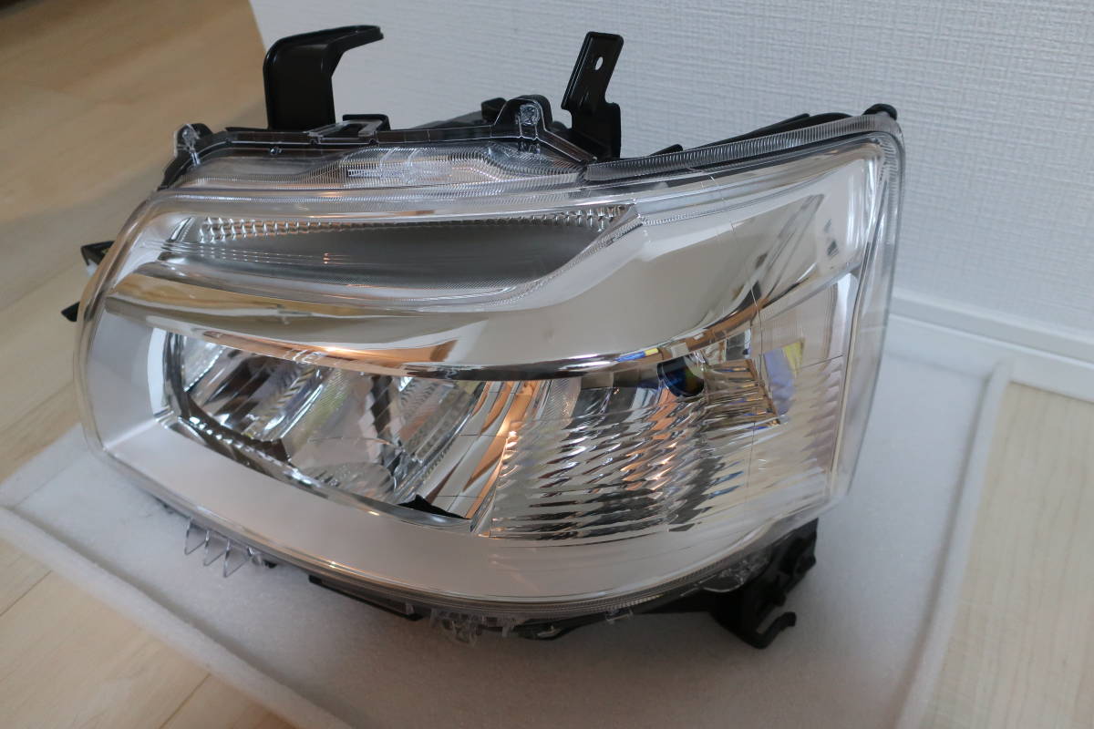 トヨタ TOYOTA タウンエース バン トラック 後期 純正 左 LED ヘッドライト S403M S413M Koito 100-8J009 打刻 D_画像3