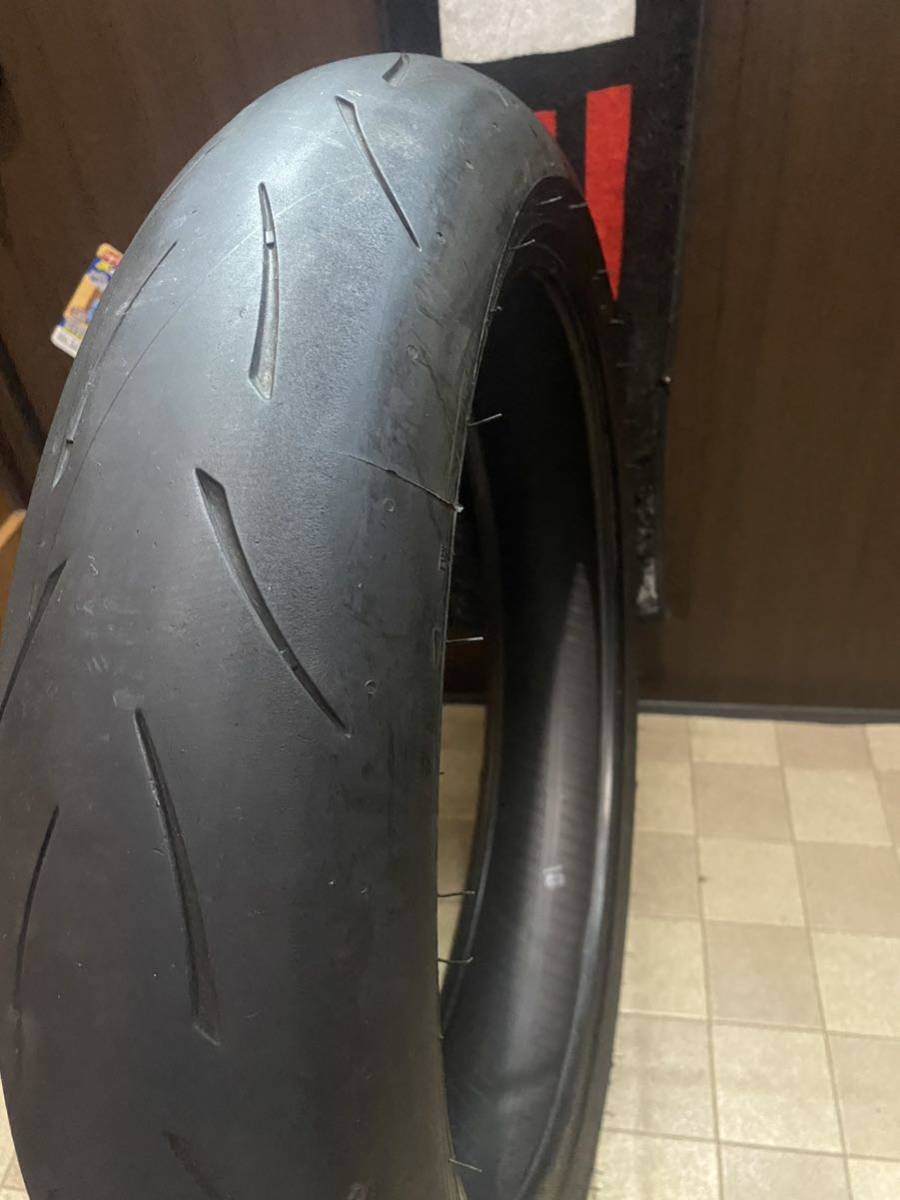 中古MCタイヤ 2021年製造 METZELER RACETEC RR K3 120/70ZR17 メッツラー レーステック 120 70 17 3921 M2852_画像4