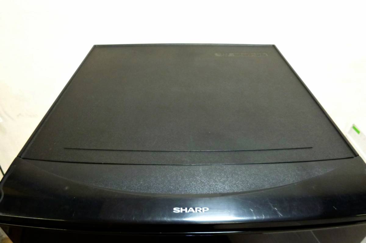 SHARP　2ドア　冷蔵庫　SJ-D14B-B　137L　ドア付け替え可能　動作良好　ブラック　耐熱100度のトップテーブル　シャープ　有名メーカー品_画像3