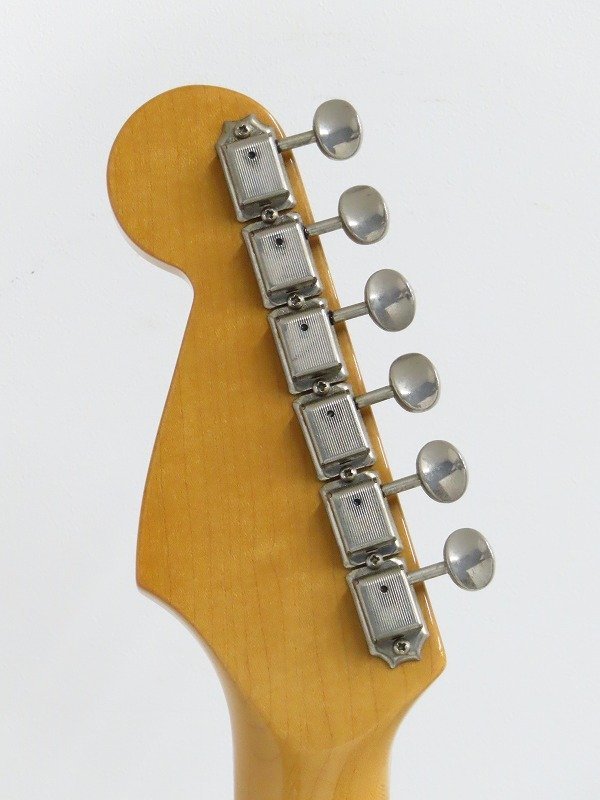 ♪♪Fender USA American Vintage 62 Stratocaster エレキギター ストラトキャスター フェンダー ケース付♪♪019245001m♪♪_画像5