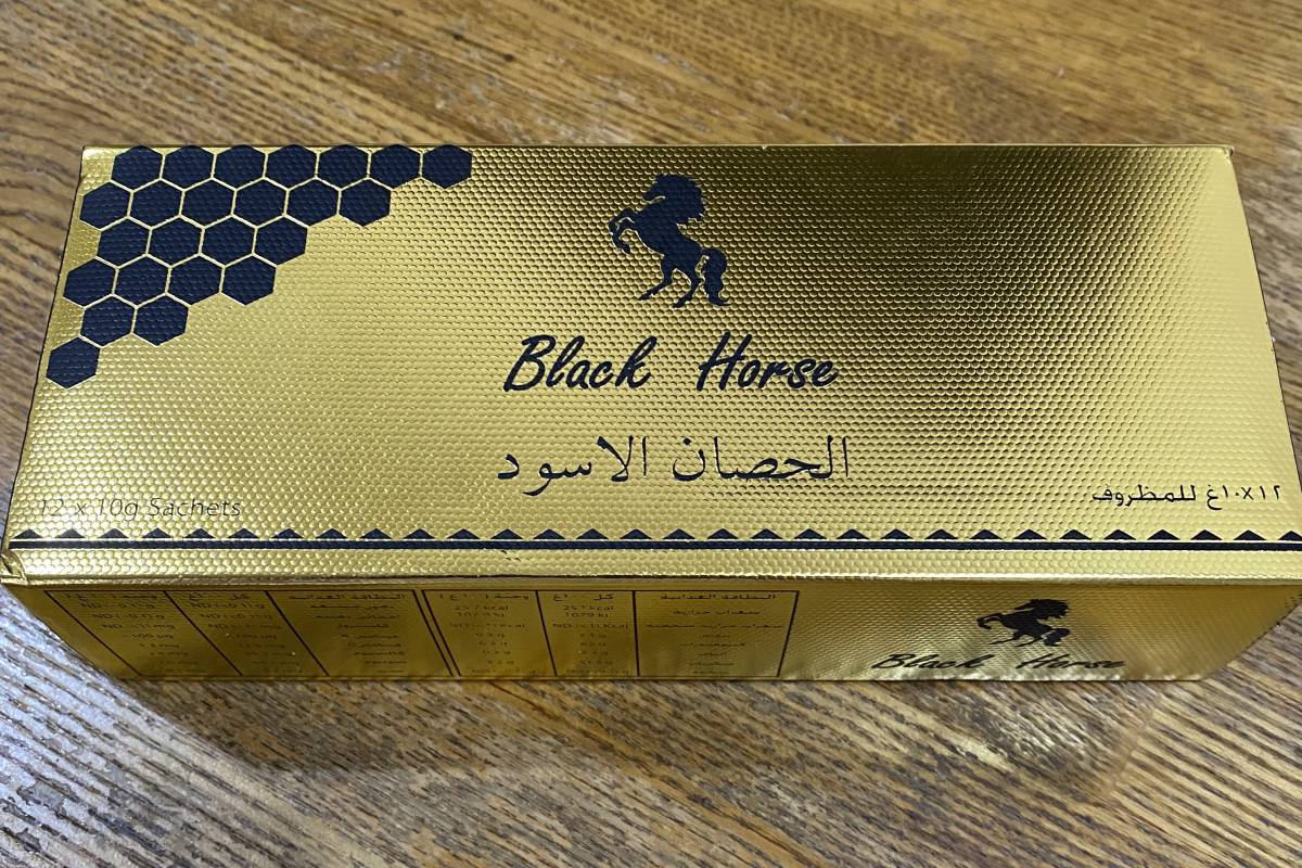 ブラックホースゴールド　1箱12袋　箱付き　ロイヤルハニーVIP_画像1