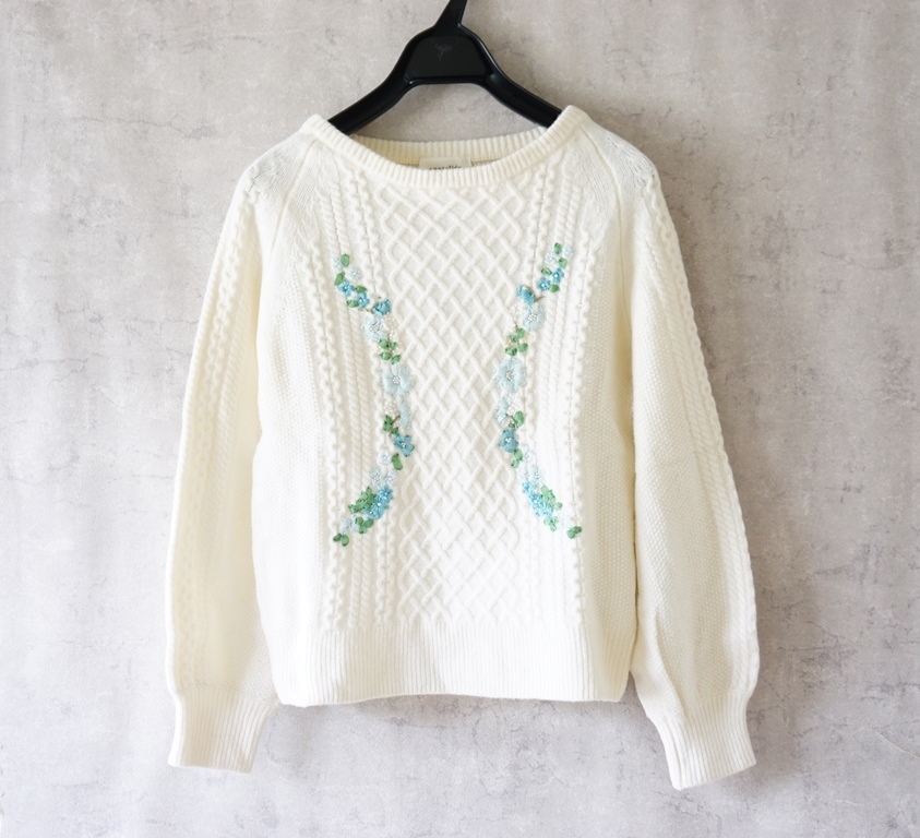 [ regular price 1.8 ten thousand ] Anatelier round . flower embroidery Alain knitted 38 white ab1 anatelier