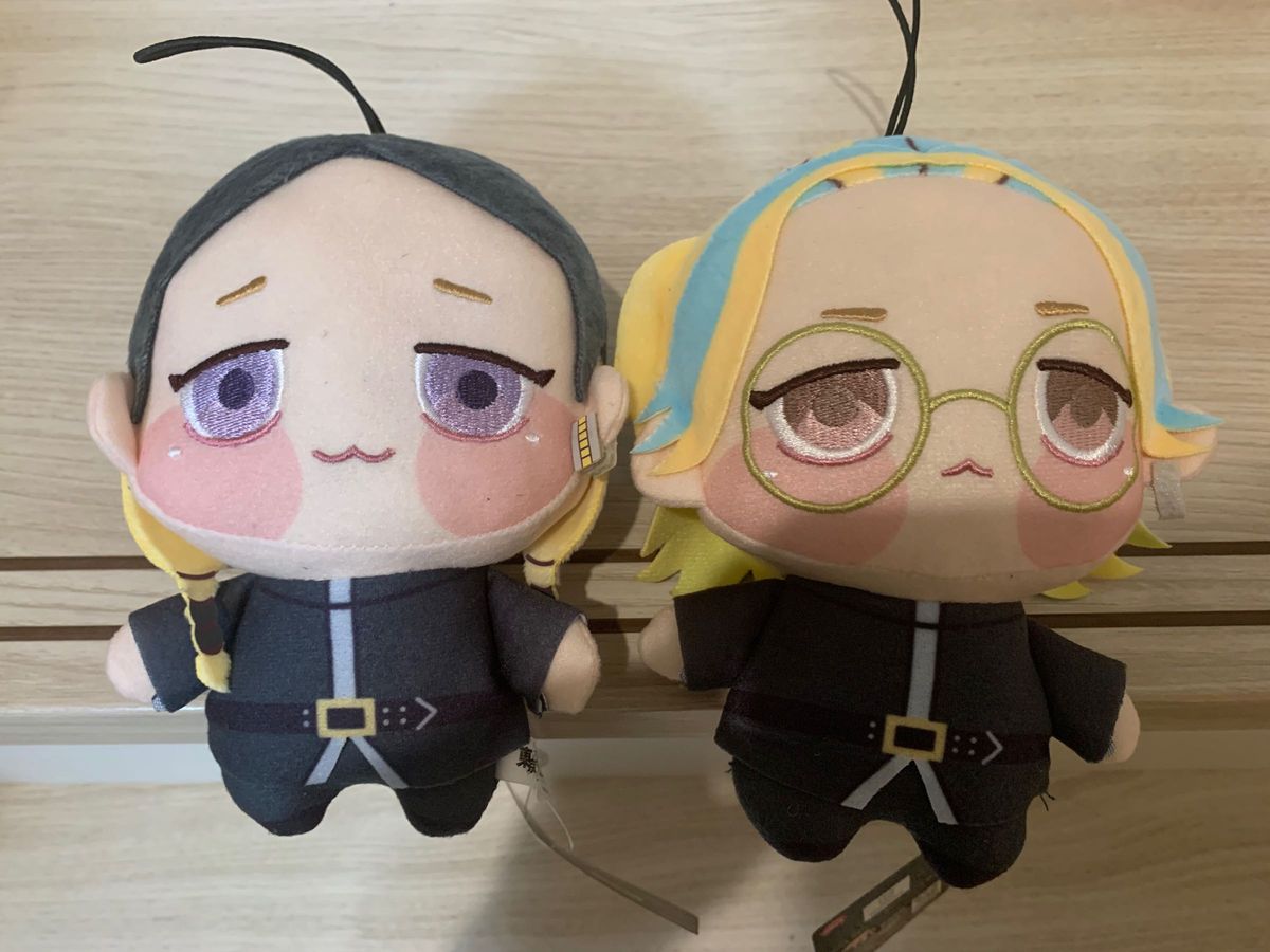 東京リベンジャーズ ちょぴぬい ぬいぐるみ 灰谷竜胆 灰谷蘭 2種 東京リベンジャーズ ちょぴぬい ぬいぐるみ 灰谷竜胆 灰谷蘭 2種