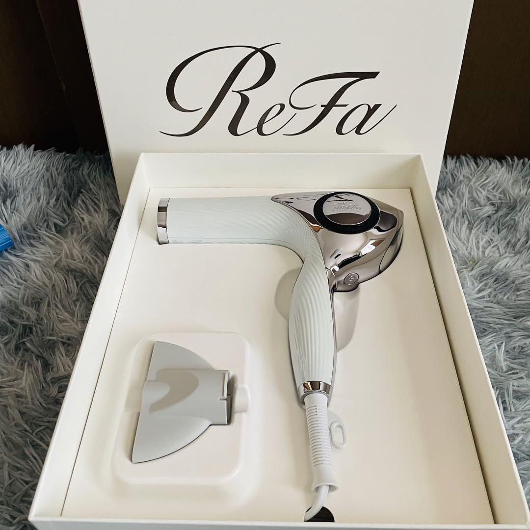 ほぼ新品 ReFa BEAUTECH DRYER RE-AB02A （ホワイト）ヘアドライヤー