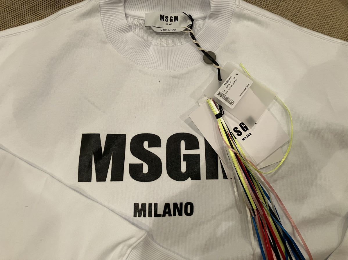 【新発売】 新品 MSGM 定価49800 イタリア製　スウェット　トレーナー　一点のみ　白　黒ロゴ　サイズM Mサイズ