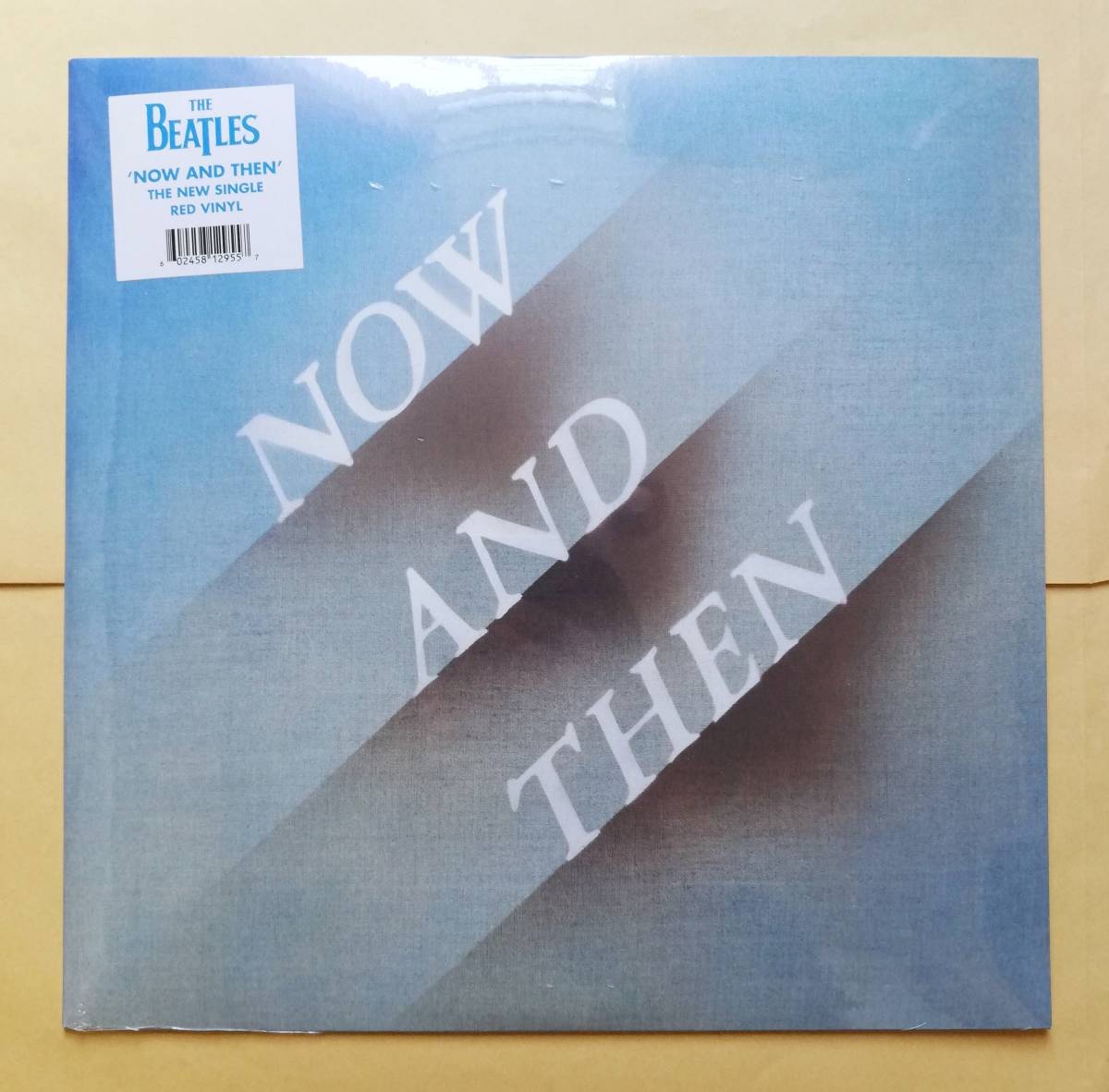 【新品未開封】 The Beatles / Now And Then 12inch Red Vinyl タワーレコード限定盤 アナログレコード ナウ・アンド・ゼン タワレコ LP 赤_画像2