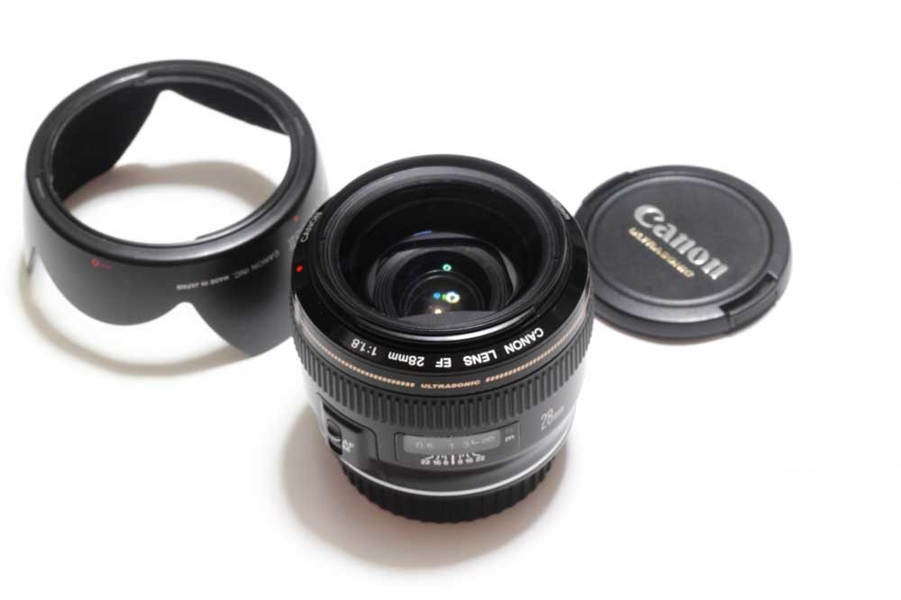 CANON EF28mm F1.8 USM フード付き 動作品_画像1