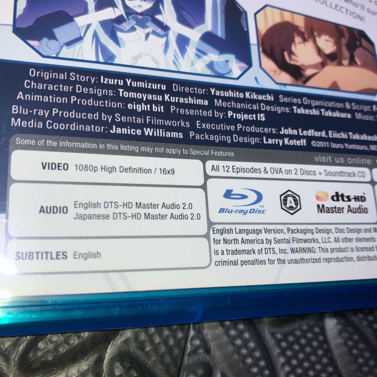 インフィニット・ストラトス　Blu-ray Infinite Stratos COMPLETE COLLECTION[輸入盤]