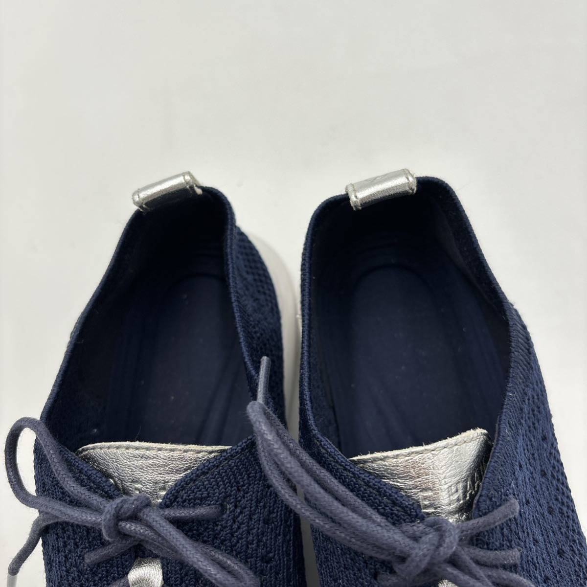 A ＊ 良品 '軽量 履き心地抜群' COLE HAAN コールハーン GRAND.OS ローカット スニーカー 6B 23cm レディース シューズ NAVY_画像6