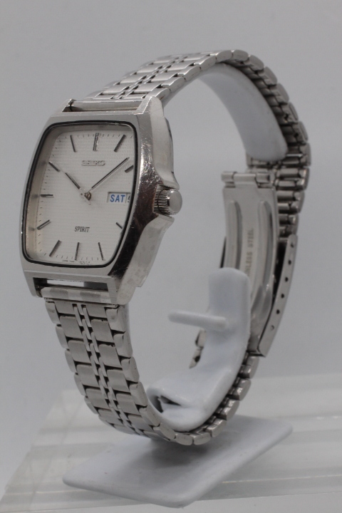 【SEIKO】SPIRIT 7N48-5000 10BAR STAINLESS STEEL JAPAN 中古品時計 電池交換済み 23.11.13の画像3