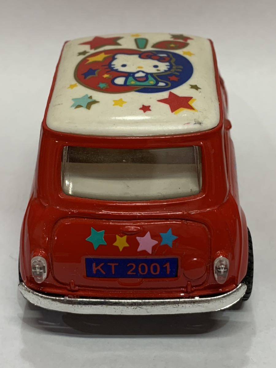 HelloKitty キティちゃん MINI ミニクーパー プルバックカー 赤×白 ラッピングカー ヴィンテージ ミニカー ハローキティ 1976_画像4