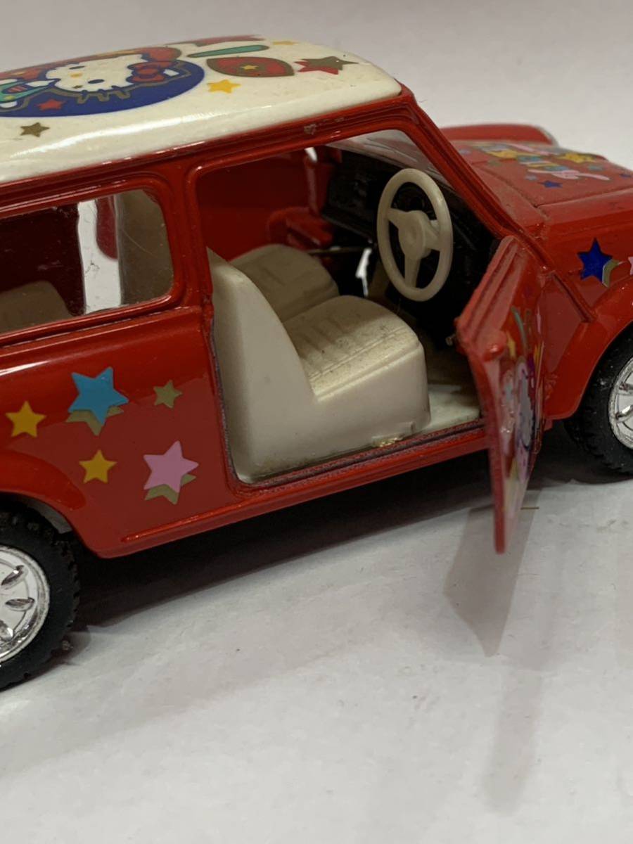 HelloKitty キティちゃん MINI ミニクーパー プルバックカー 赤×白 ラッピングカー ヴィンテージ ミニカー ハローキティ 1976_画像8