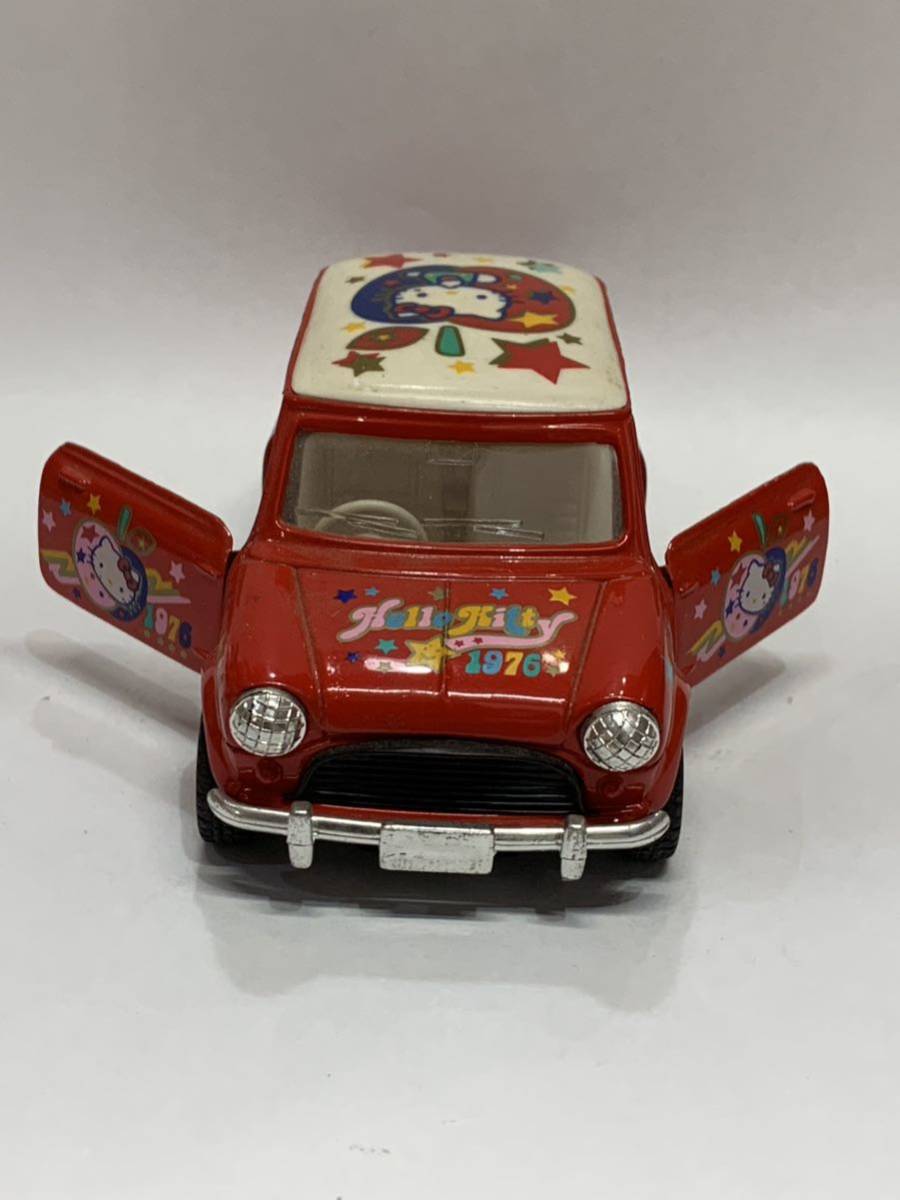 HelloKitty キティちゃん MINI ミニクーパー プルバックカー 赤×白 ラッピングカー ヴィンテージ ミニカー ハローキティ 1976_画像9