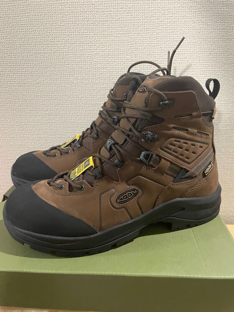 未使用品　KEEN KARRAIG MID WP / カレイグ ミッド ウォータープルーフ トレッキングシューズ