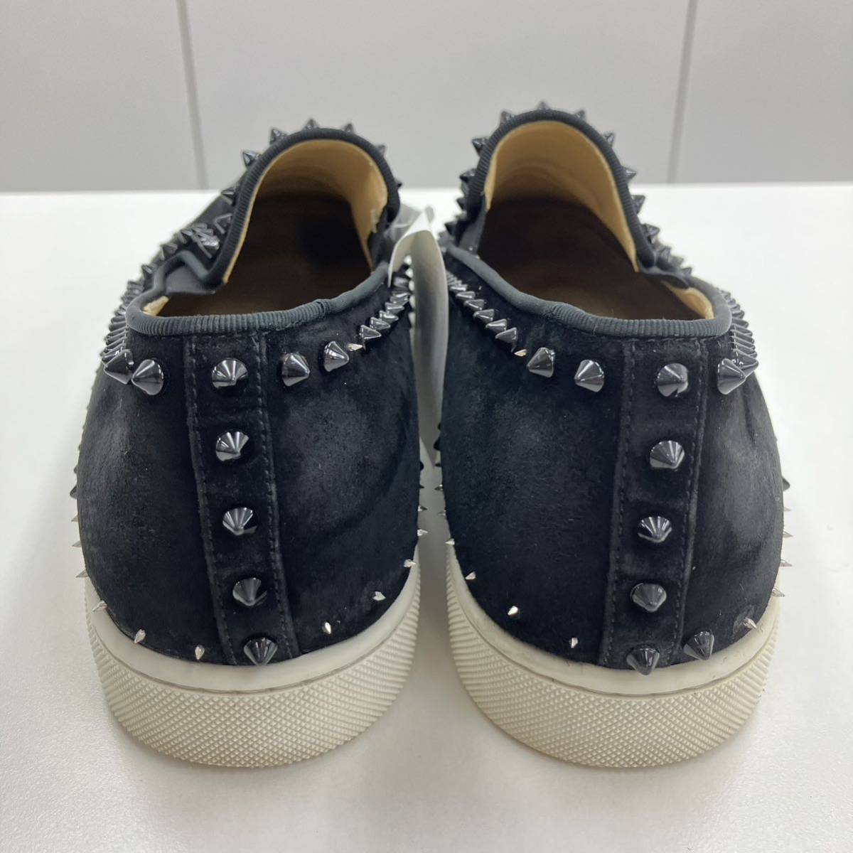 1円スタート Christian Louboutin PIK BOAT FLAT VEAU EUサイズ42 日本サイズ26.5cm ブラック スエード _画像3