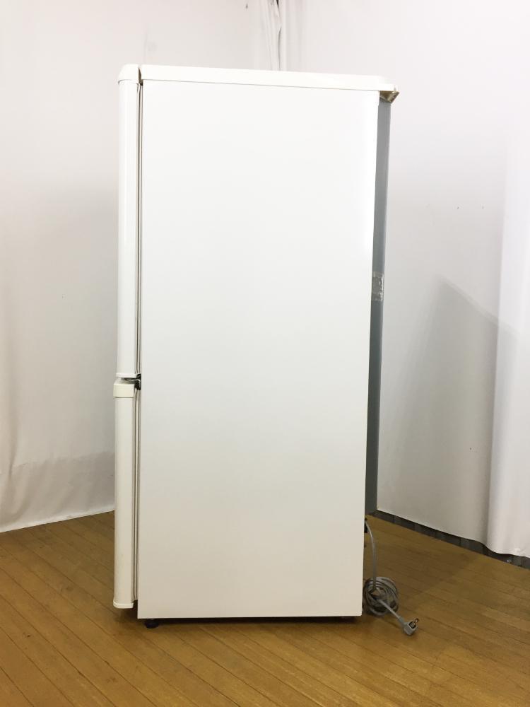 送料無料★超美品 中古★Panasonic 138L 2ドア LED照明 カテキン抗菌・脱臭フィルター!! 耐熱テーブル冷蔵庫【NR-B145W-W】CK3K_画像8