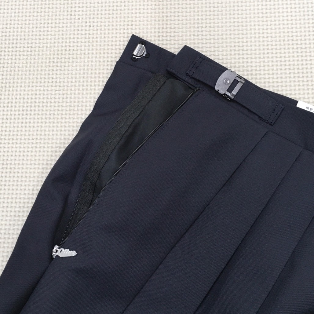 未使用品) 黒磯中学校 セーラー上下セット サイズ 180A W80 未使用品) 黒磯中学校 セーラー上下セット サイズ 180A W80