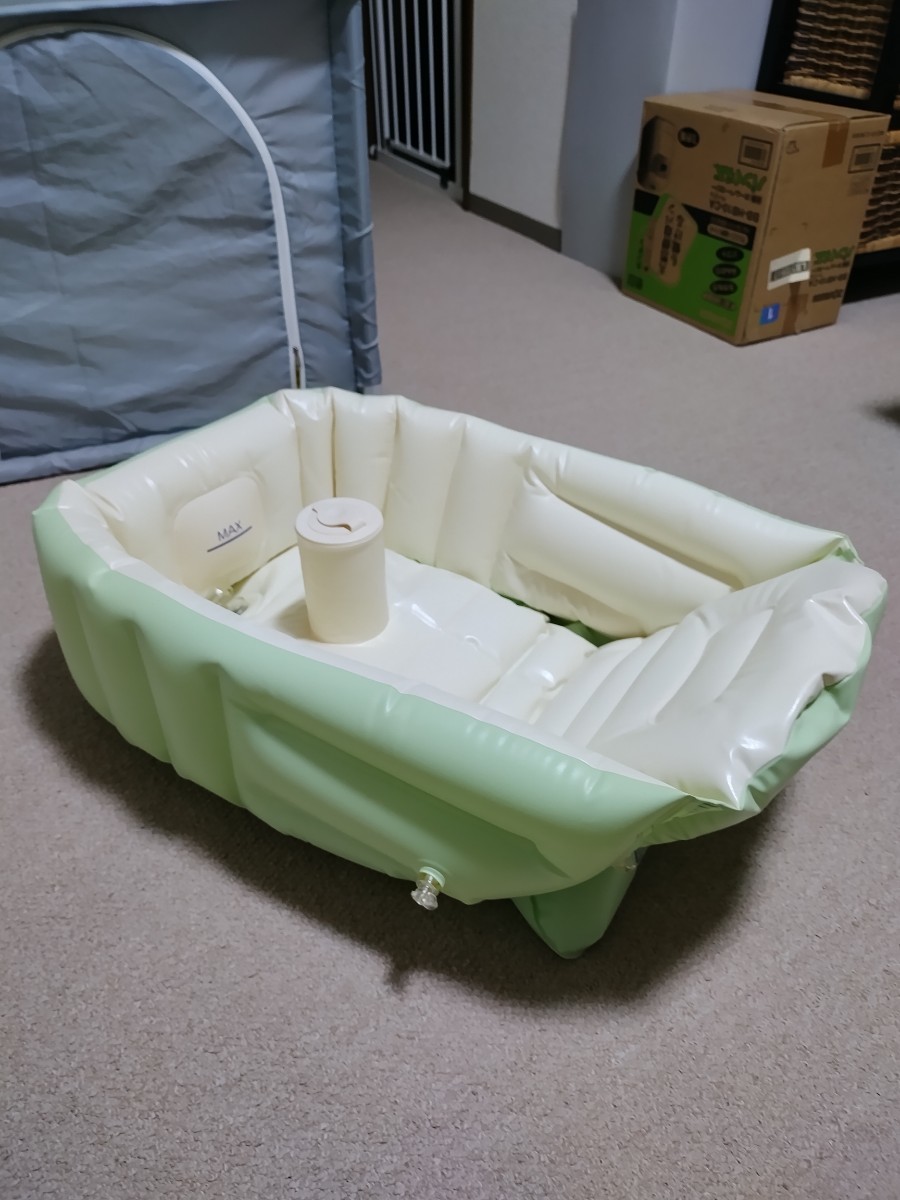 【ほぼ新品】リッチェル ふかふかベビーバスプラス グリーン【エアポンプ内臓】_画像7