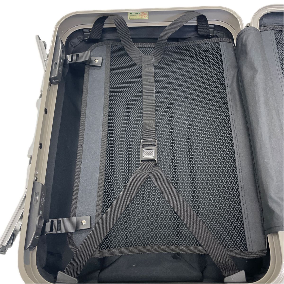 【TSAロック付き】スーツケース　小型　30L ハードケース