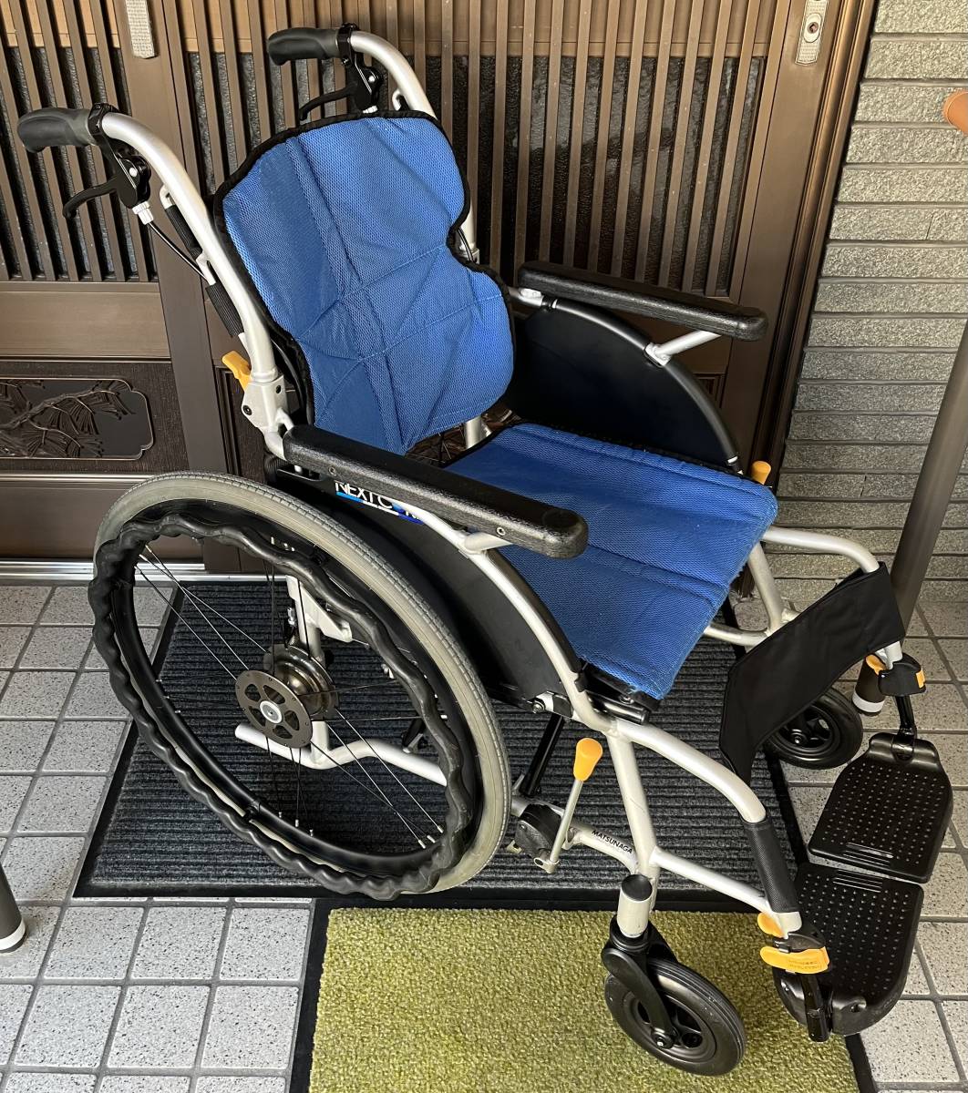 松永製作所 マツナガ 自走式軽量車椅子 ネクストコア NEXT-11B 補修部品付き　_画像3