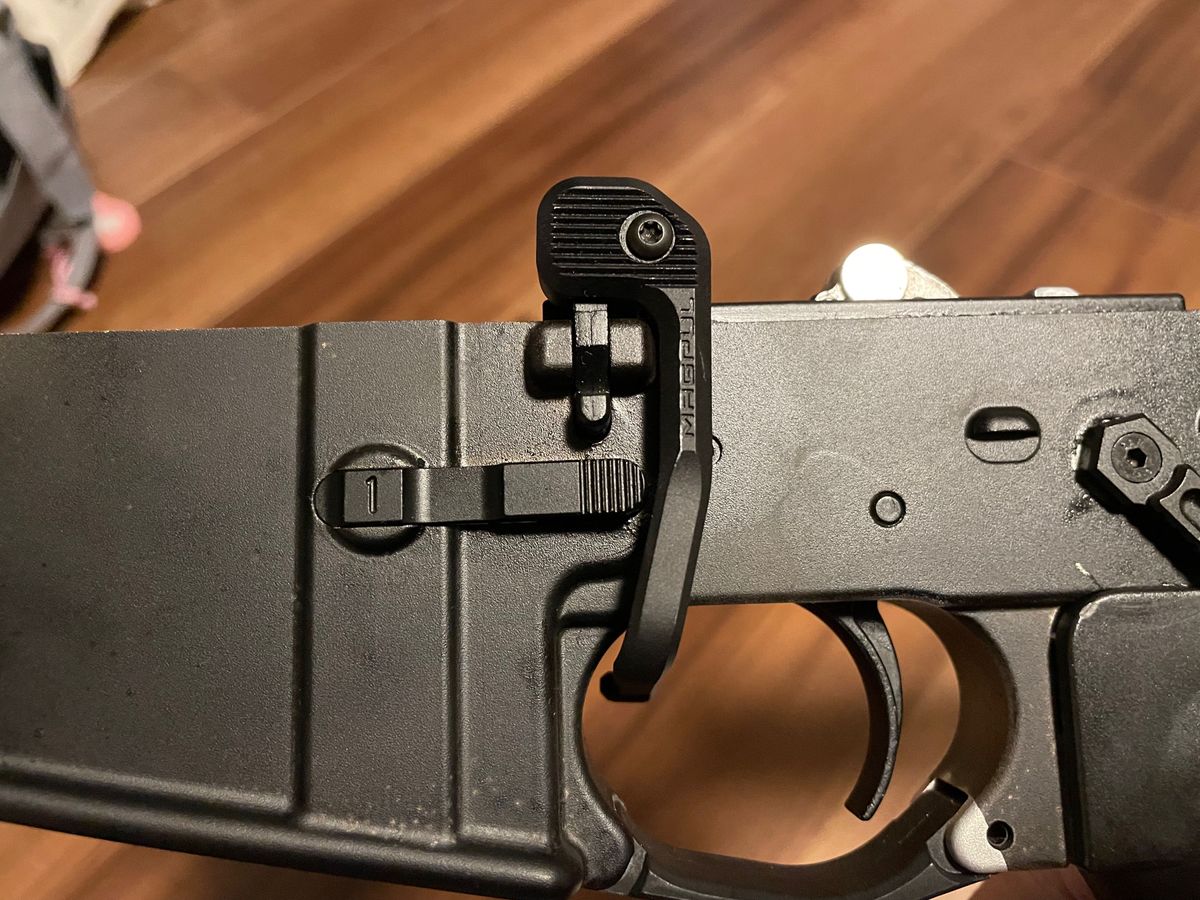 IRON Airsoft セミオート鍛造タイプロアレシーバー(MWS用)と IRON Airsoft セミオート鍛造タイプロアレシーバー(MWS用)と