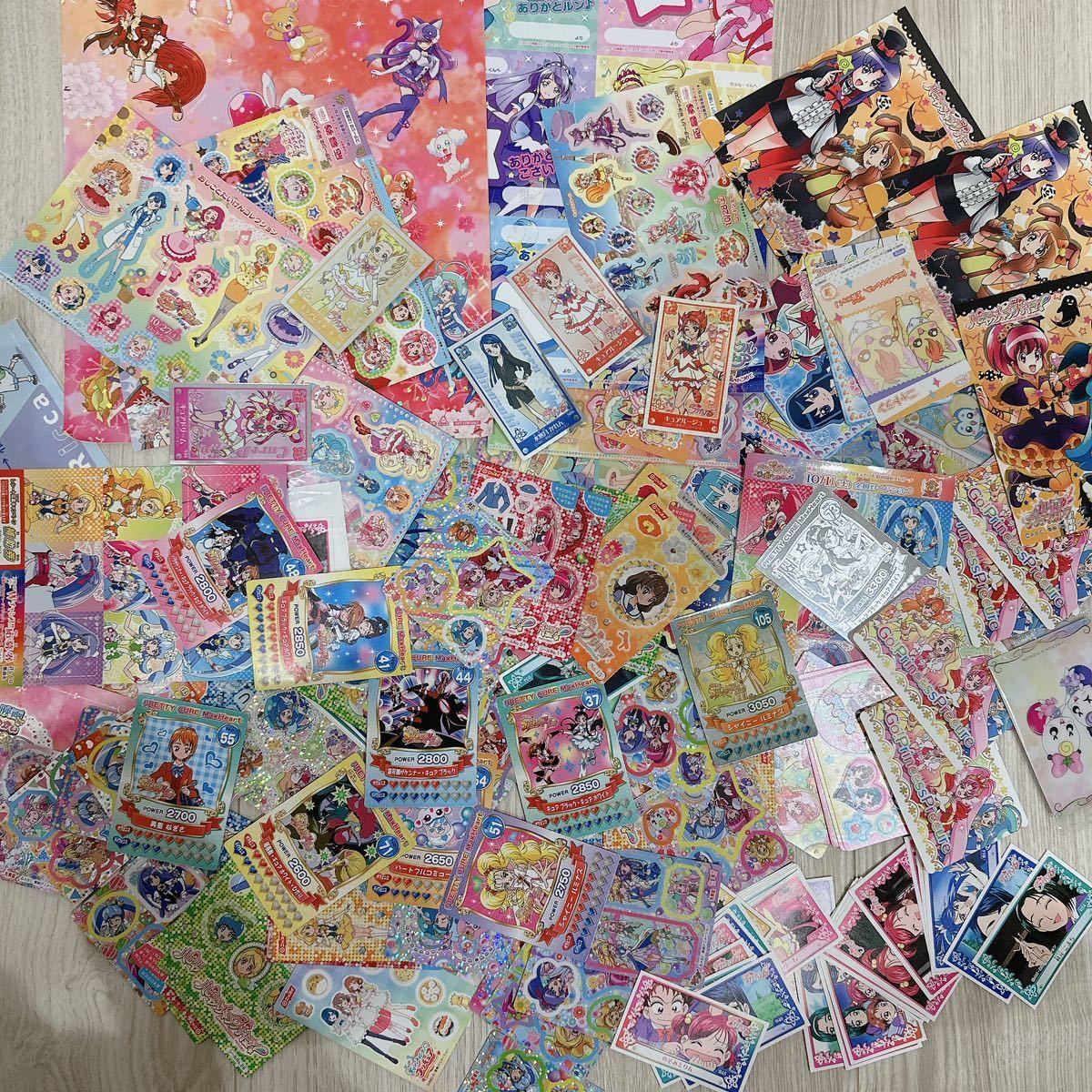 ☆超大量☆ プリキュア シリーズ 紙類 大量 まとめ ポストカード ステッカー シール レア 非売品 キラ 人気 ふたりはプリキュア _画像1