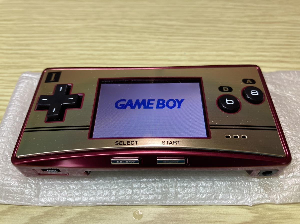 新品同様　ゲームボーイミクロ　ファミコンカラー　付属品完備　任天堂 Nintendo ニンテンドー　GAME BOY micro _画像2